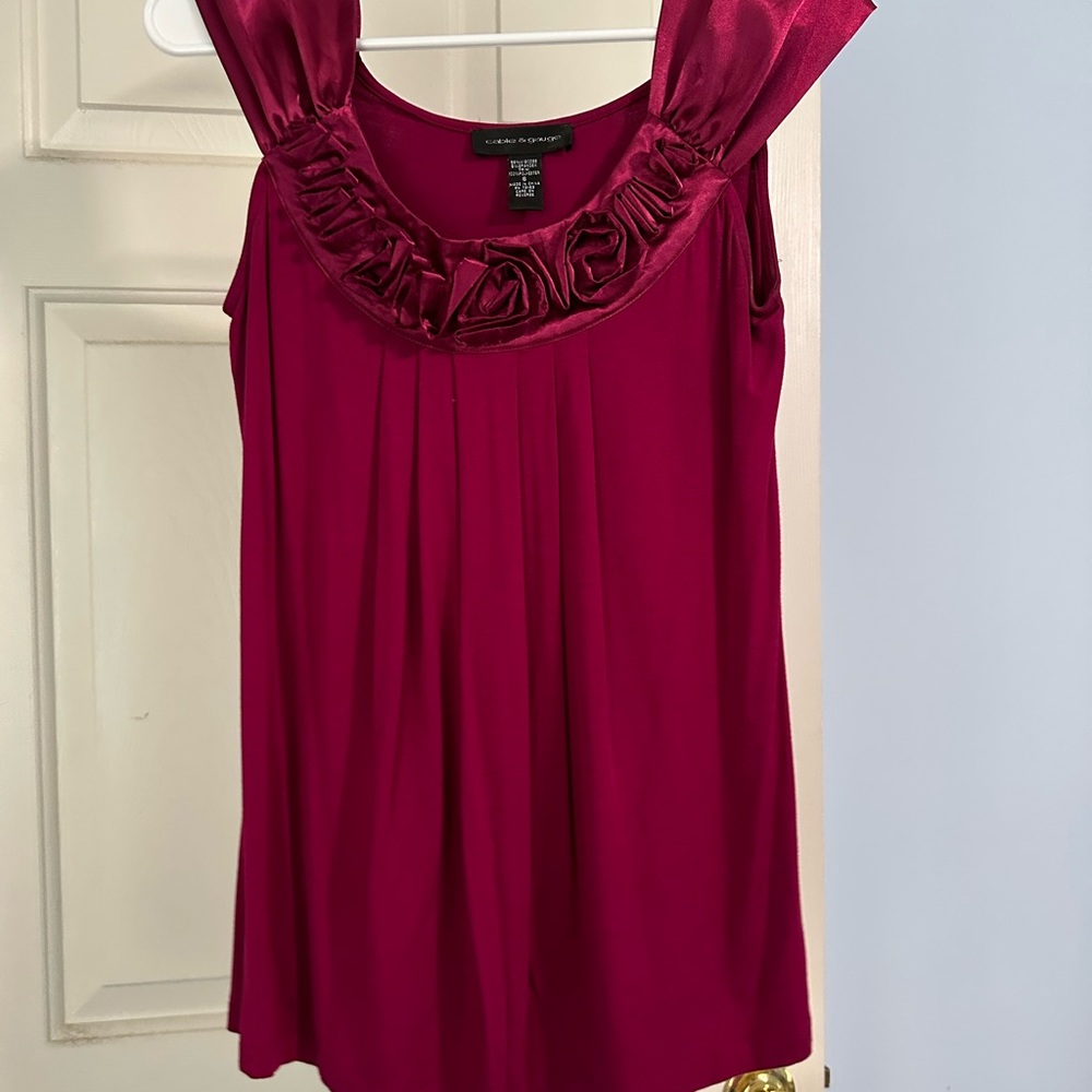 Women’s sleeveless blouse